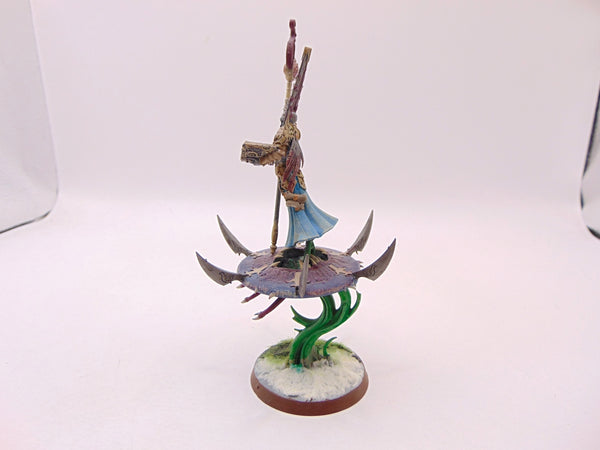 Gaunt Summoner on Disc of Tzeentch