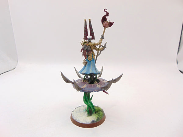 Gaunt Summoner on Disc of Tzeentch