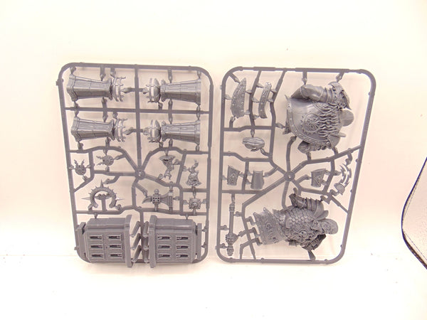 Dominion of Sigmar Statue