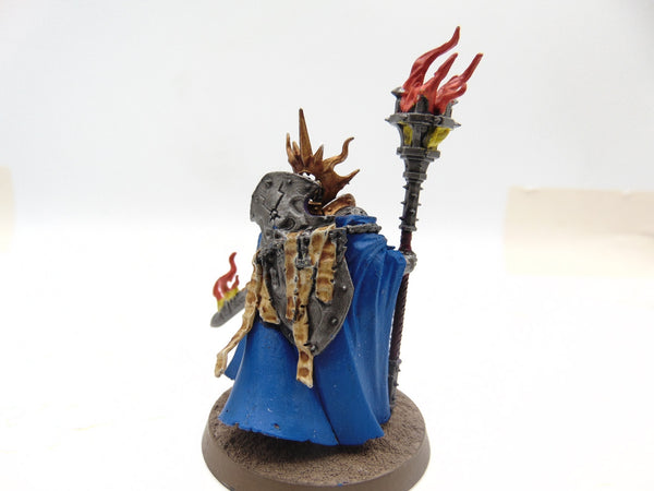 Lord Veritant with Gryph Hound