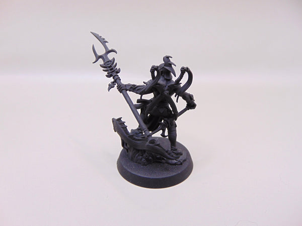 Akhelian Thrallmaster