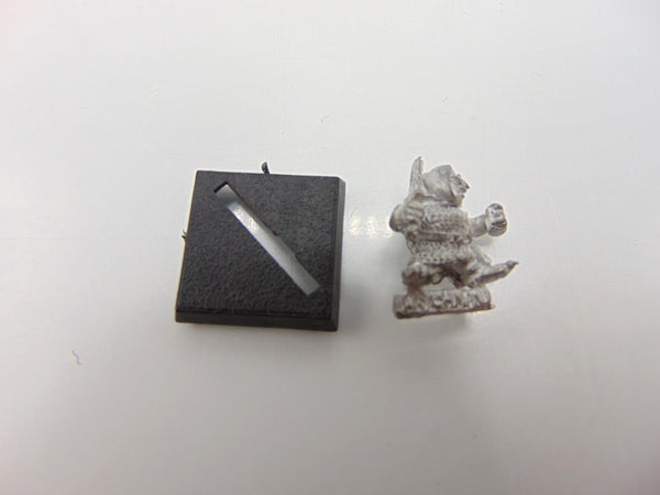 C11 Halfling Alerman Goodfly