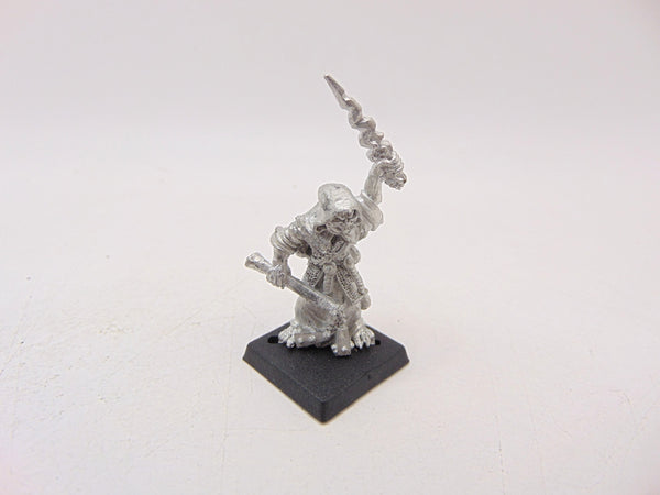 RR16 Disciples of the Red Redemption - Darkhoth Warrior-Priest Leader