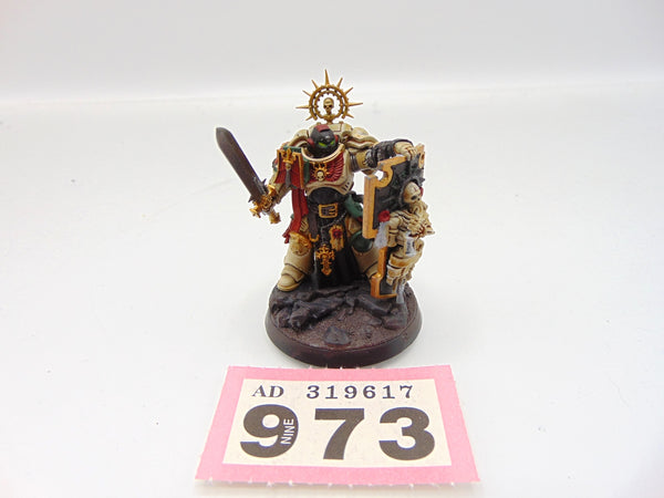Primaris Captain with Relic Shield