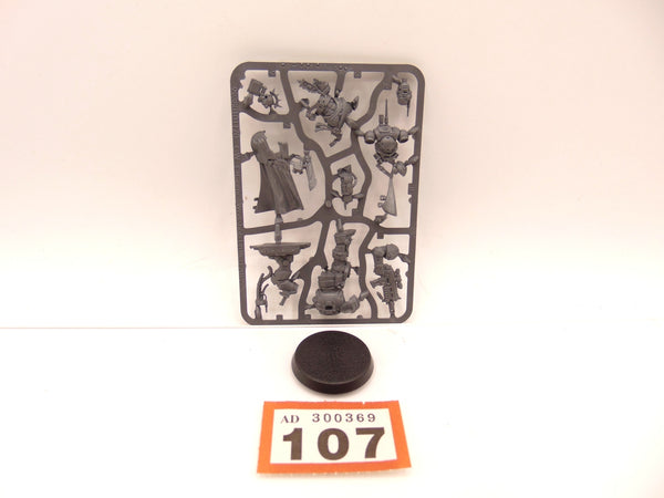 Primaris Captin in Phobos Armour