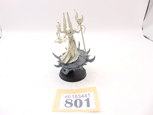 Gaunt Summoner on Disc of Tzeentch