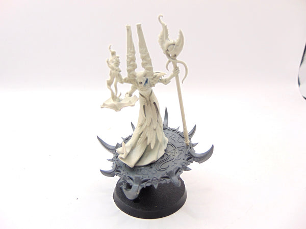 Gaunt Summoner on Disc of Tzeentch