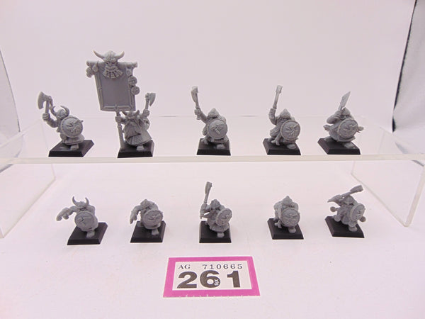 Dwarf Warriors