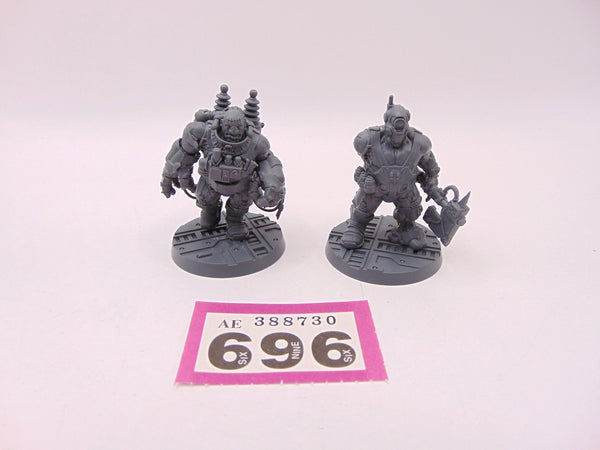 'Jotunn' H-Grade Industrial Servitor Ogryns