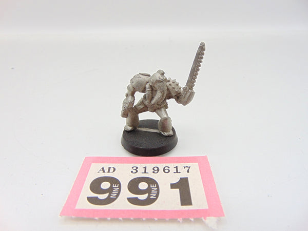 Space Marine Medic with Bolt Pistol