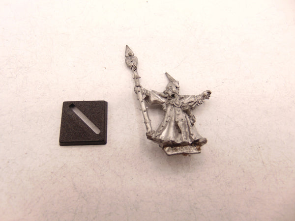 Dark Elf Sorcerer