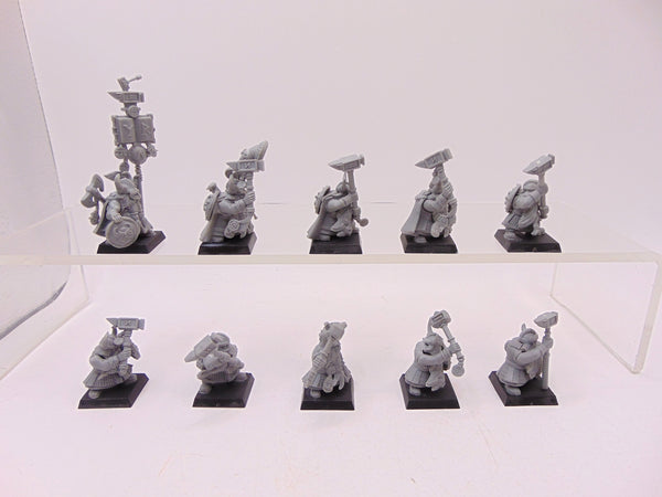 Dwarf Warriors