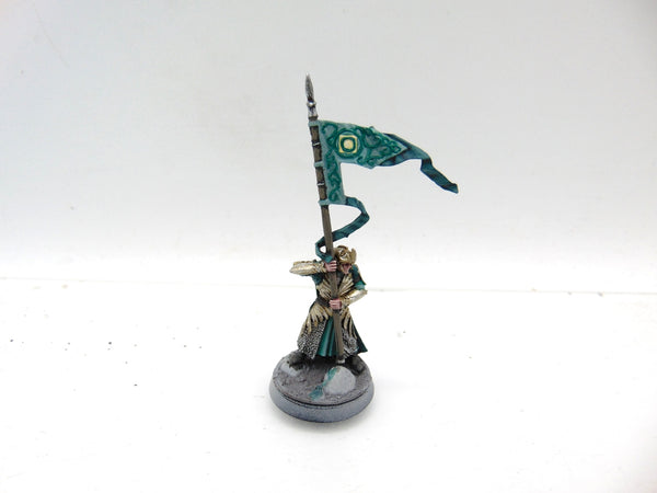 Galadhrim Warrior with Banner