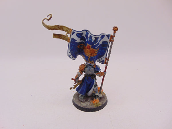 Knight Vexillor with Banner of Apotheosis