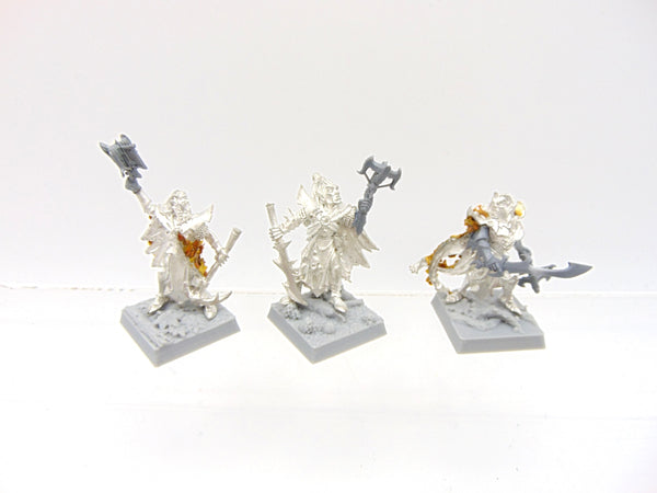 Mengil Manhide's Dark Elf Manflayers Command Conversions