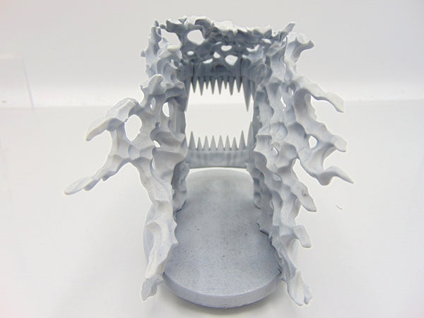 Ravenak's Gnashing Jaws