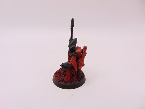 Eldar Ranger Kneeling