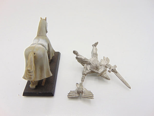 Mounted Grey Wizard