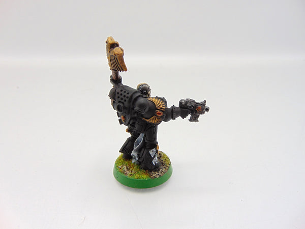 Chaplain with Crozius and Bolt Pistol