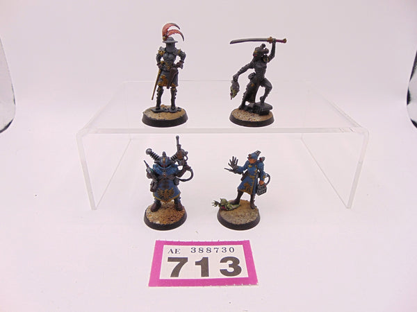 Rogue Trader Entourage