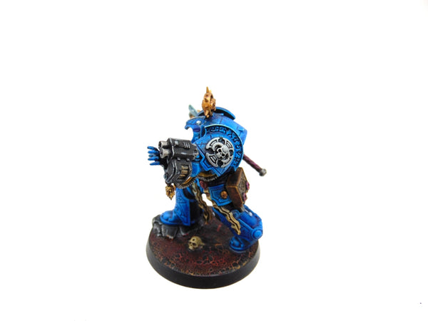 Librarian in Terminator Armour