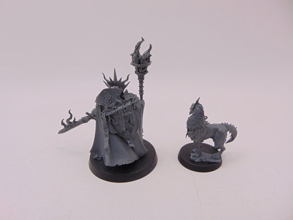 Lord Veritant with Gryph Crow