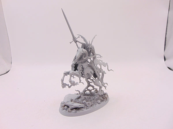Knight of Shrouds on Ethereal Steed