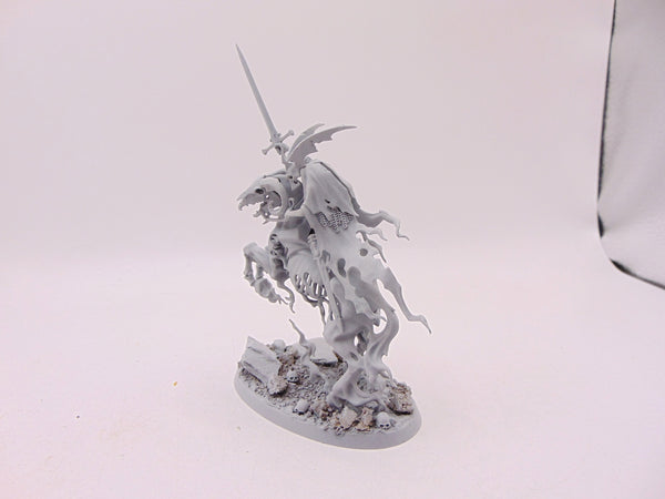 Knight of Shrouds on Ethereal Steed