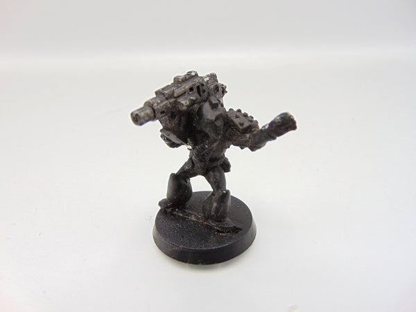 Space Marine Gunner with Heavy Bolter