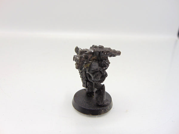 Space Marine Gunner with Heavy Bolter