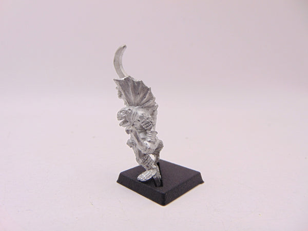 Skink Champion with Bow