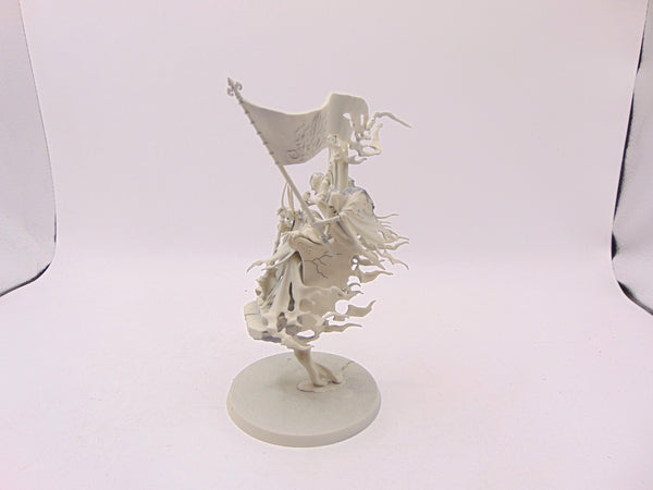 Kurdoss Valentian, The Craven King