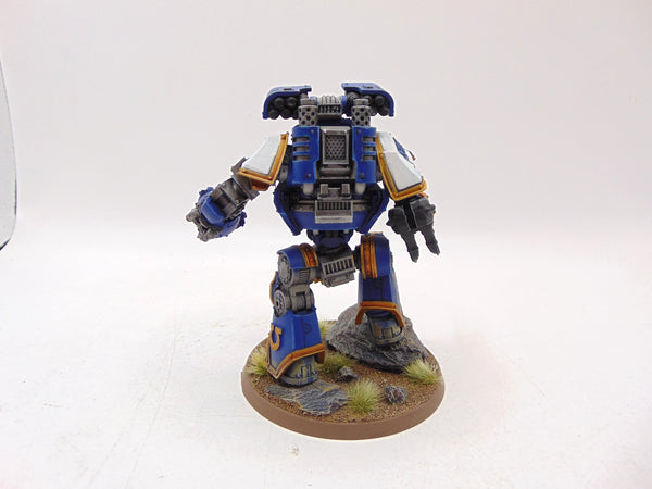 Ultramarine Contemptor Dreadnought