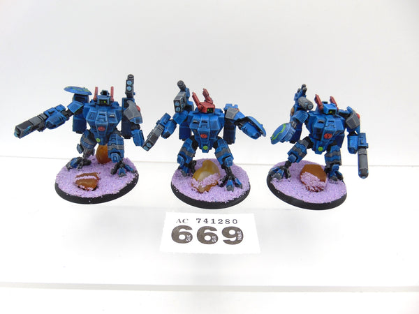 Crisis Battlesuits