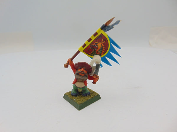 Dwarf Regiment Standard