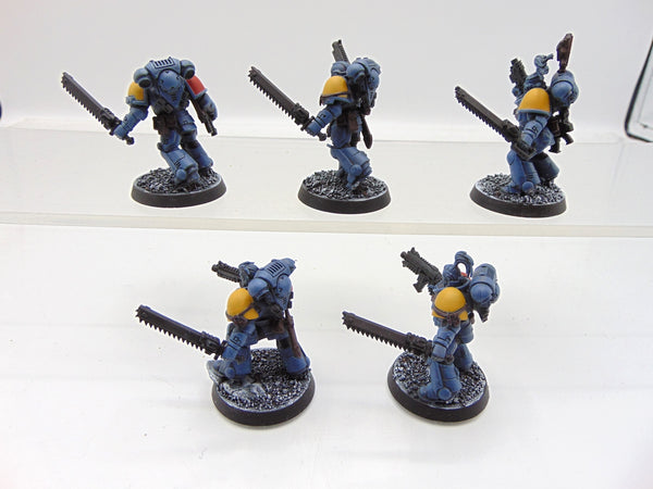 Grey Hunters
