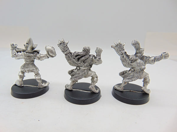 High Elf Thrower and Lion Warriors