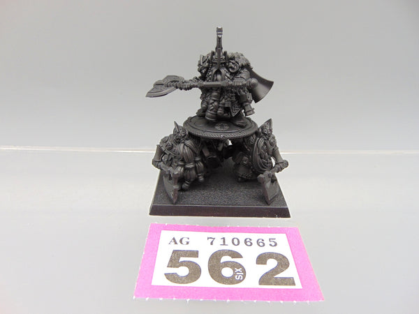 Dwarf Lord with Shieldbearers