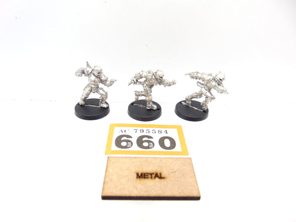 Human Lineman and Blitzers