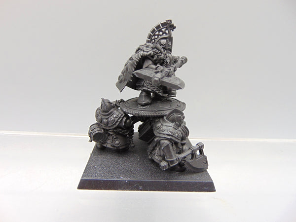 Dwarf Lord with Shieldbearers