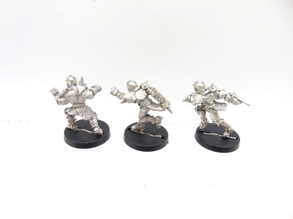 Human Lineman and Blitzers