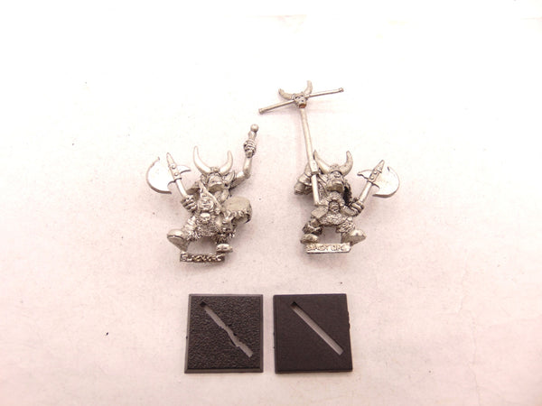 Black Orc Command Standard & Drummer