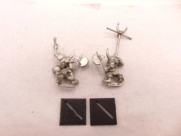 Black Orc Command Standard & Drummer
