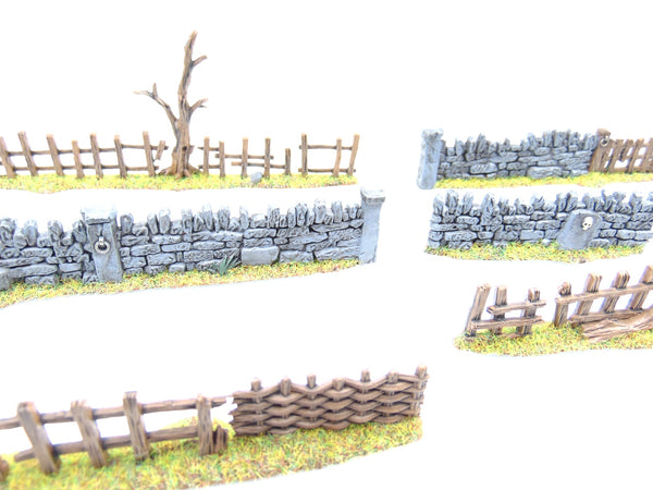Walls & Fences with Dwarven Wall and Mine Cart