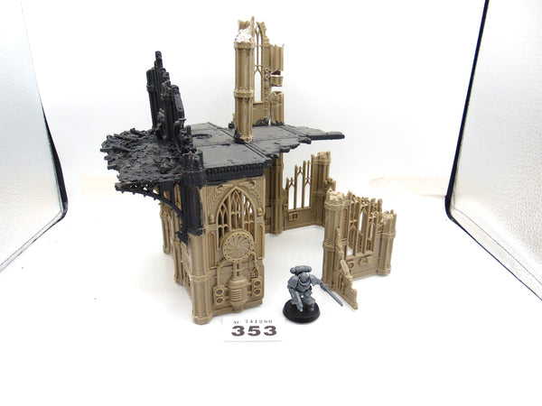 Sector Imperialis Ruined Building