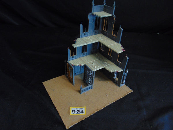 Sector Imperialis Ruins / Building