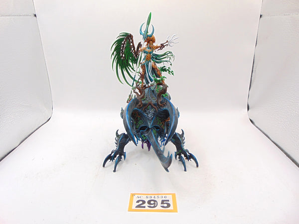 Alarielle the Everqueen