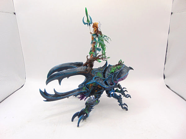 Alarielle the Everqueen