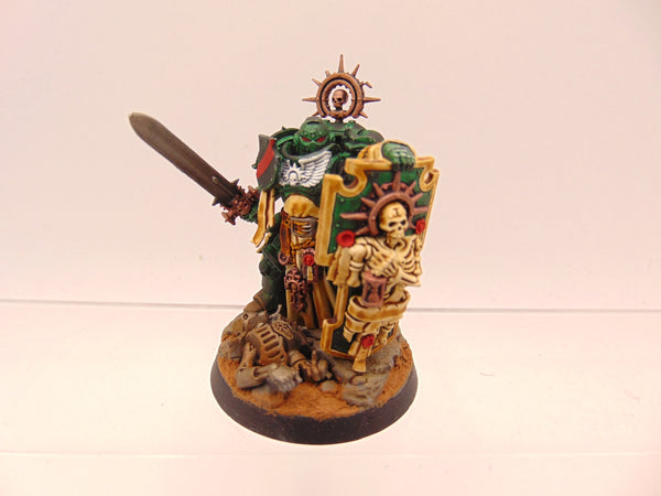 Primaris Captain with Relic Shield