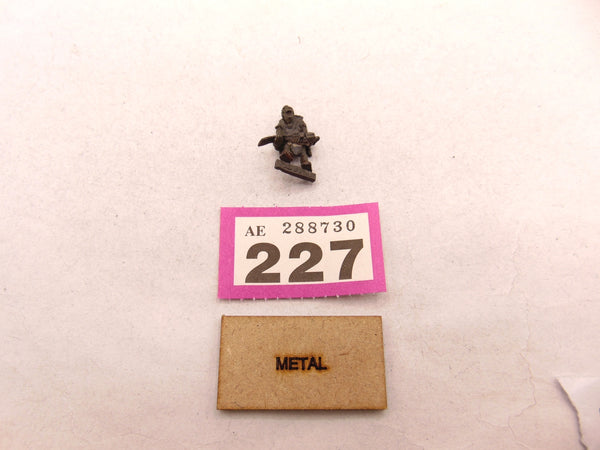Chronicle N16 Cave Goblin Carver
